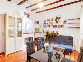 Homey Apartment in Madrid near Garden of the Vistillas